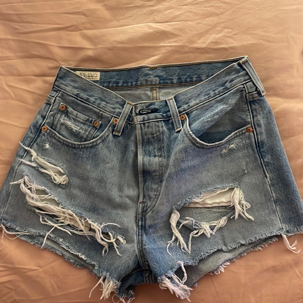 Levi’s 501 Ripped High Rise Shorts